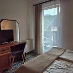 Roza Wiatrow בית הארחה 3*