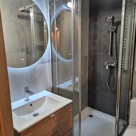 Guest house Roza Wiatrow 4*