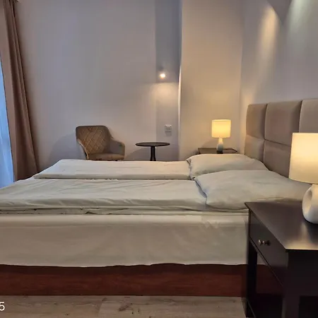 Roza Wiatrow 3* קרפאז'