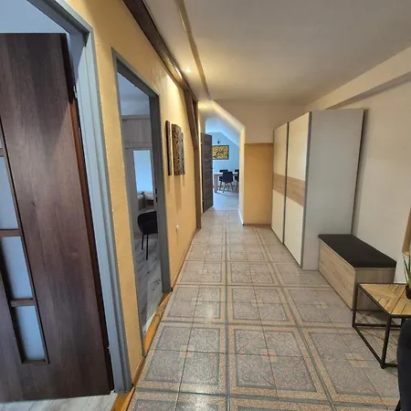 Roża Wiatrów Casa de hóspedes 4*