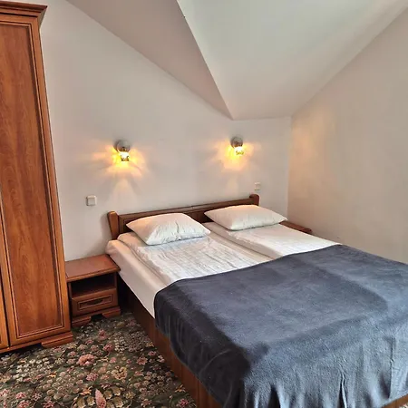 Penzion Roza Wiatrow 3*